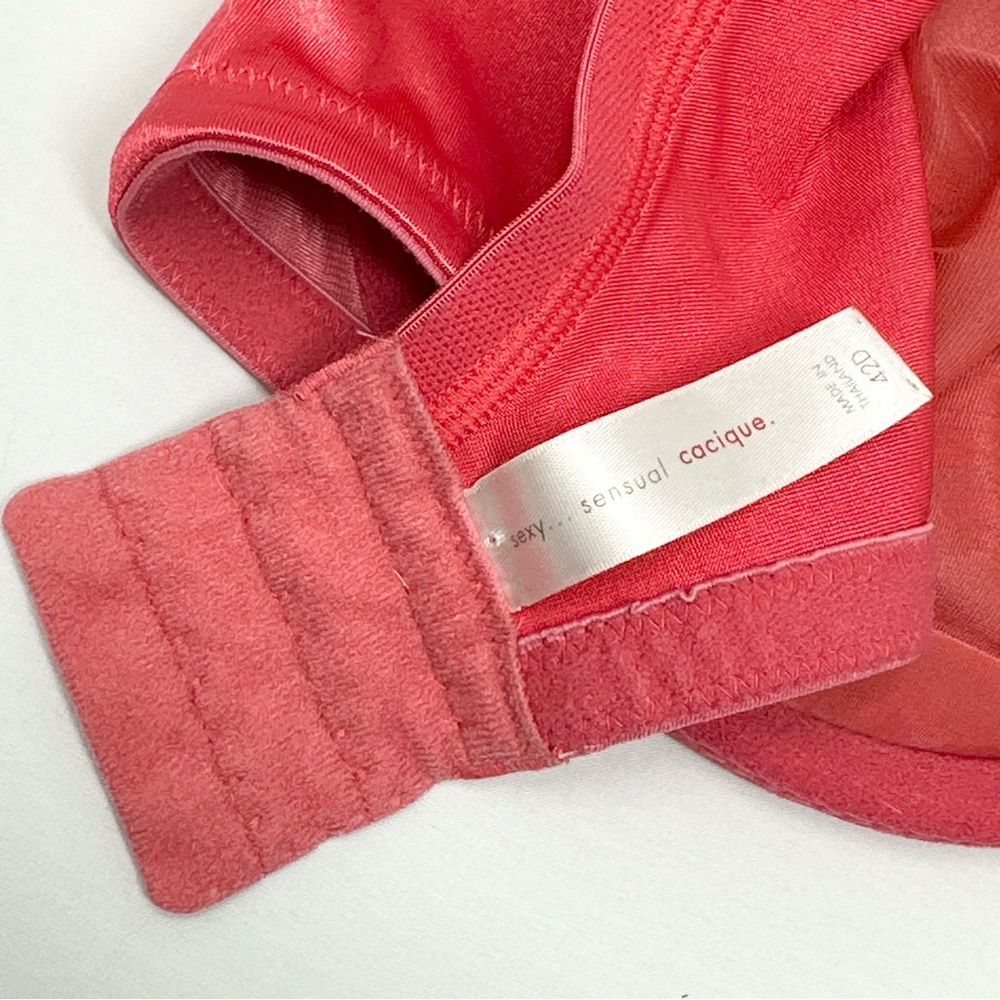 Cacique 42D Coral Color no-padding Lace Bra - Picture 6 of 7